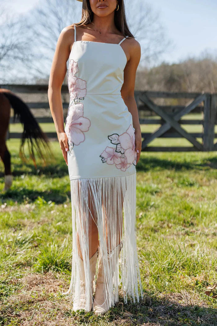 Elegant Spaghetti Strap Floral Embroidery Fringe Hem Bodycon Prom Dress For Wedding Guest Bridal Shower Formal Evening