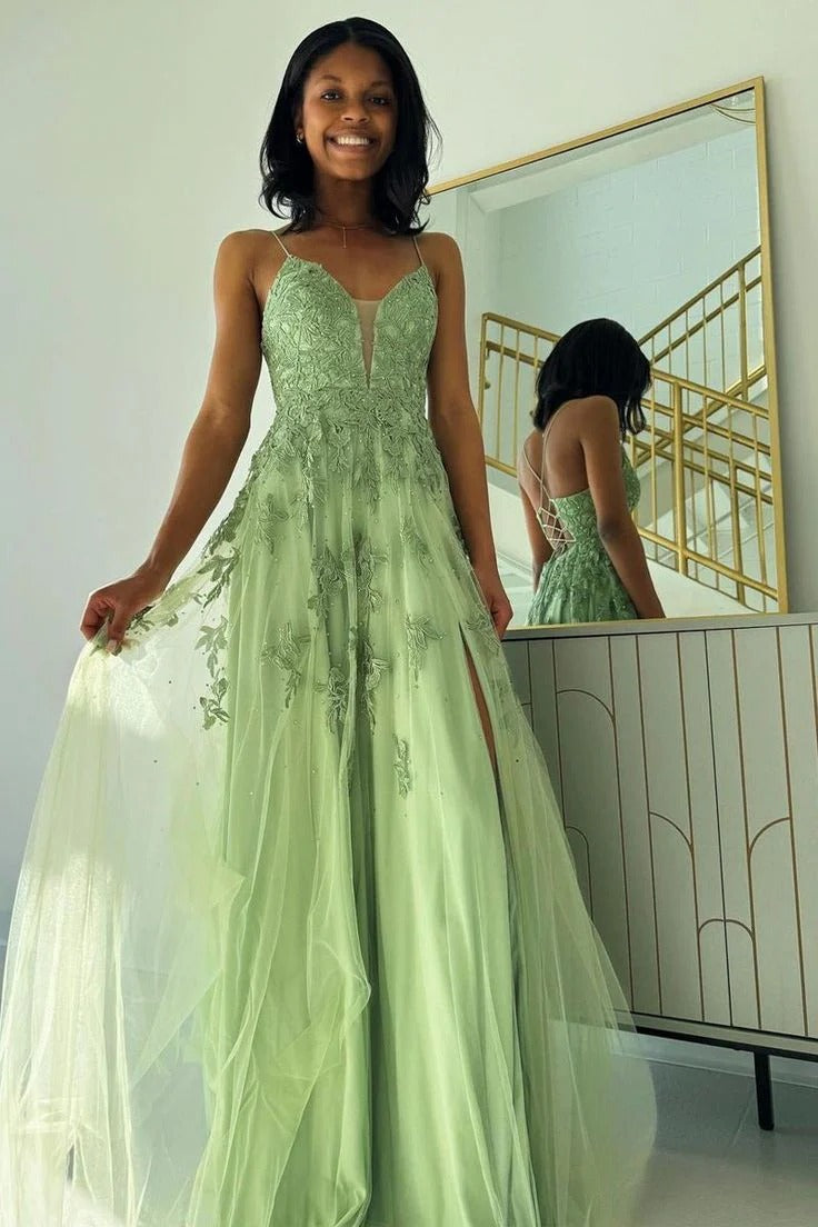 Elegant Spaghetti Strap Lace Appliqué Tulle Lace-Up Back Slit Maxi Evening Dress