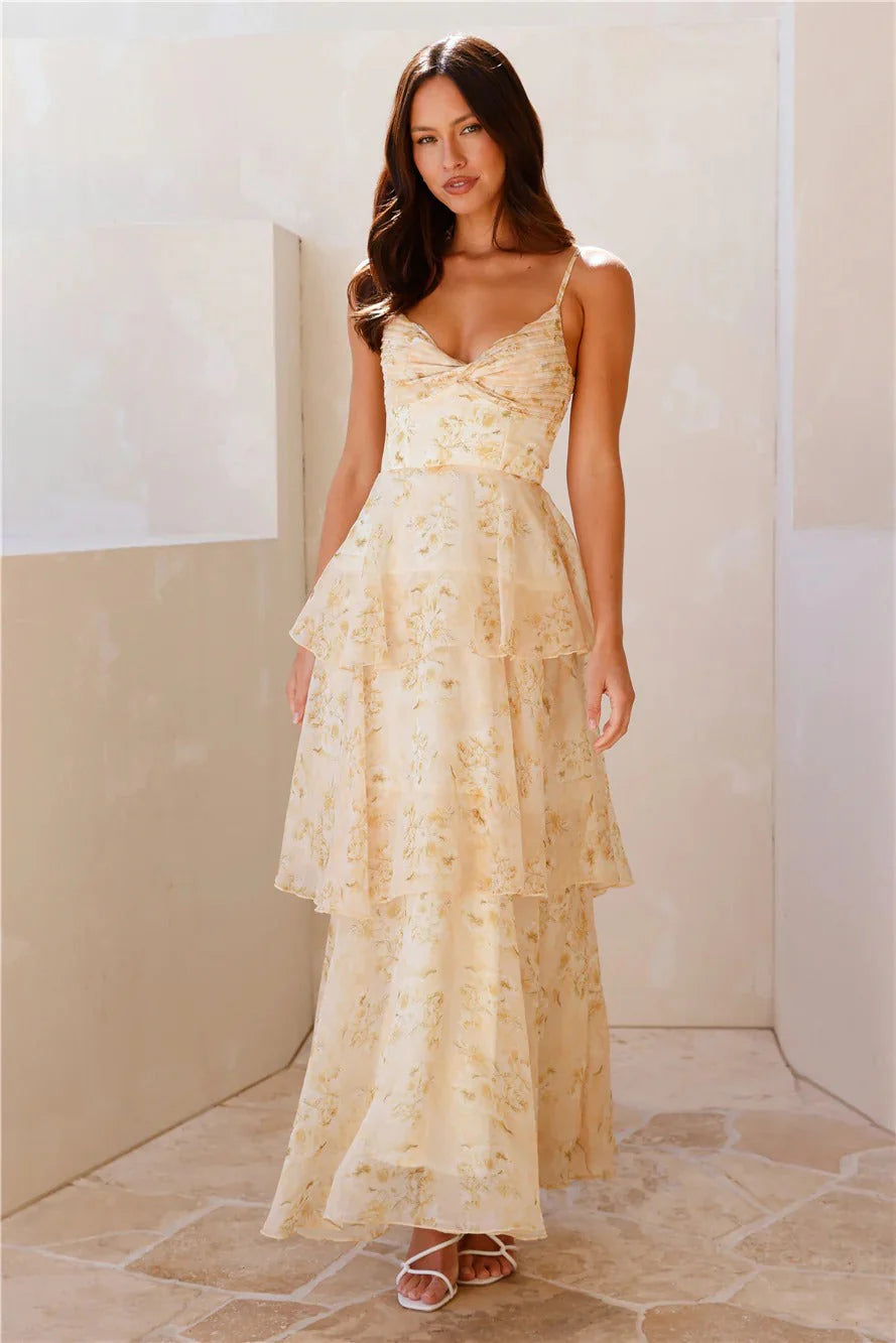 Elegant Spaghetti Strap Open Back Floral Print Tiered Ruffle Maxi Prom Dress For Formal Evening Wedding Guest Bridesmaid Cocktail Party
