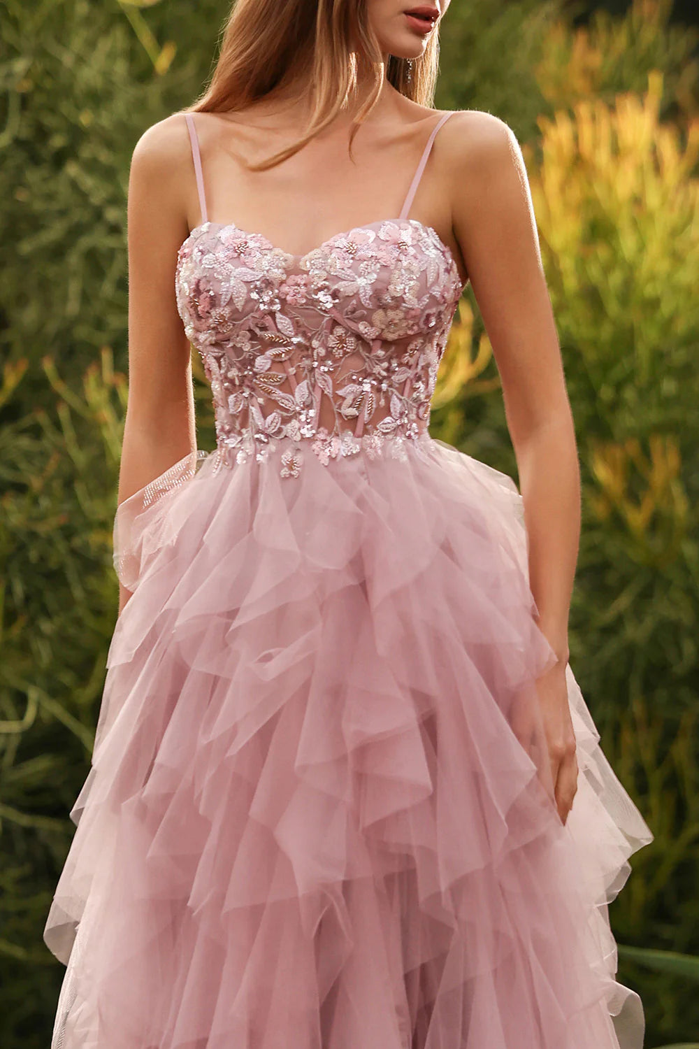 Elegant Spaghetti Strap Sweetheart Neck 3D Floral Applique Lace Up Back Tiered Ruffle Tulle Prom Dress