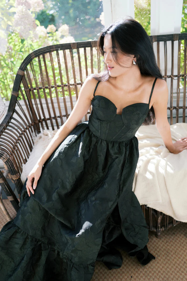 Elegant Spaghetti Strap Sweetheart Neckline Open Back Floral Jacquard Tiered Ruffle Hem A Line Maxi Evening Dress For Formal Evening Gala Wedding Guest Bridesmaid