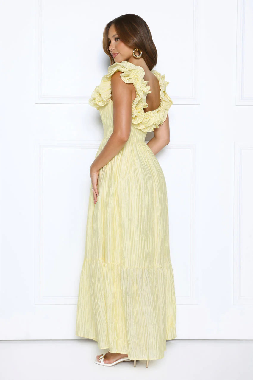 Elegant Square Neck Ruffle Trim Open Back Tiered Ruffle Hem Textured Maxi Evening Dress For Formal Evening Prom Wedding Guest Bridesmaid Beach Wedding Cocktail Party Gala