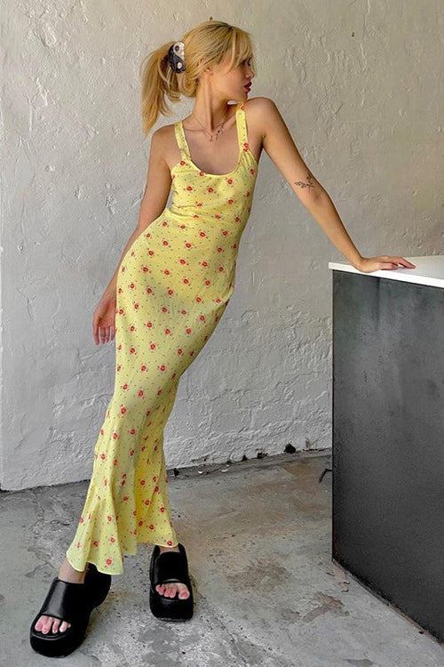 Elegant Square Neck Wide Strap Satin Bodycon Maxi Prom Dress With Ditsy Floral Print For Formal Evening Beach Vacation