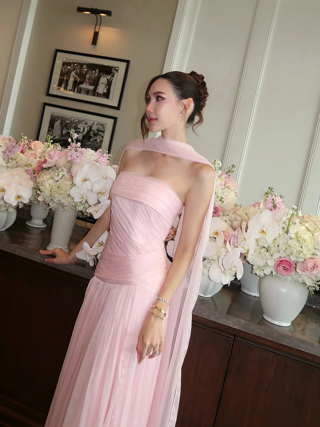 Elegant Strapless Draped Chiffon A-Line Maxi Prom Dress with Scarf