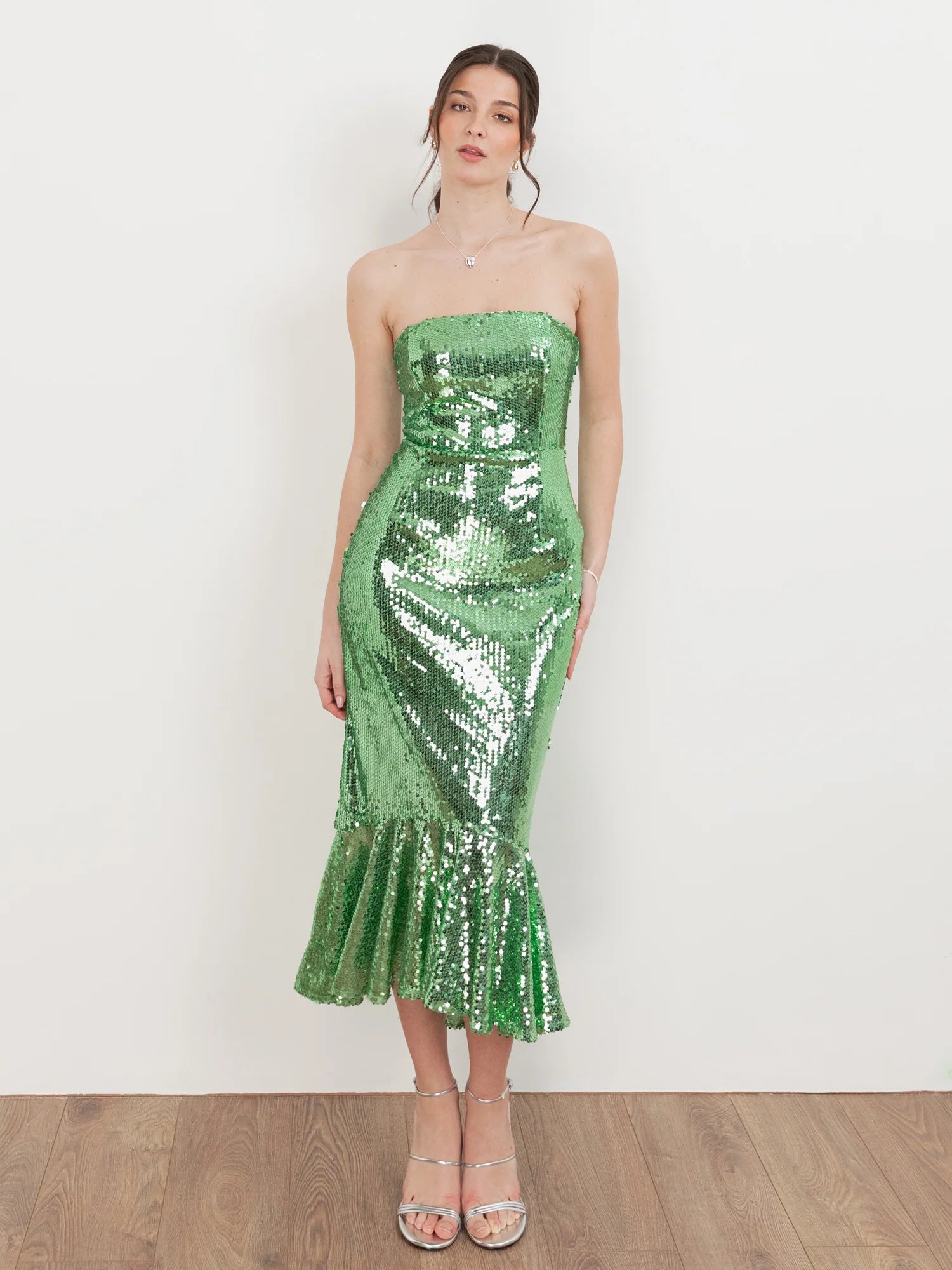Elegant Strapless Sequin Embellished Ruffle Hem Bodycon Midi Prom Dress For Formal Evening Gala Party