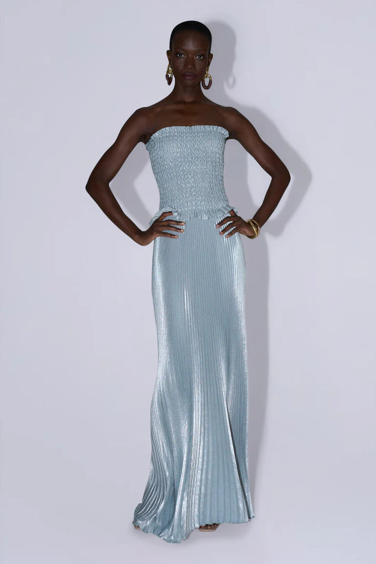 Elegant Strapless Smocked Bodice Pleated Shimmer Maxi Prom Dress For Formal Evening Red Carpet