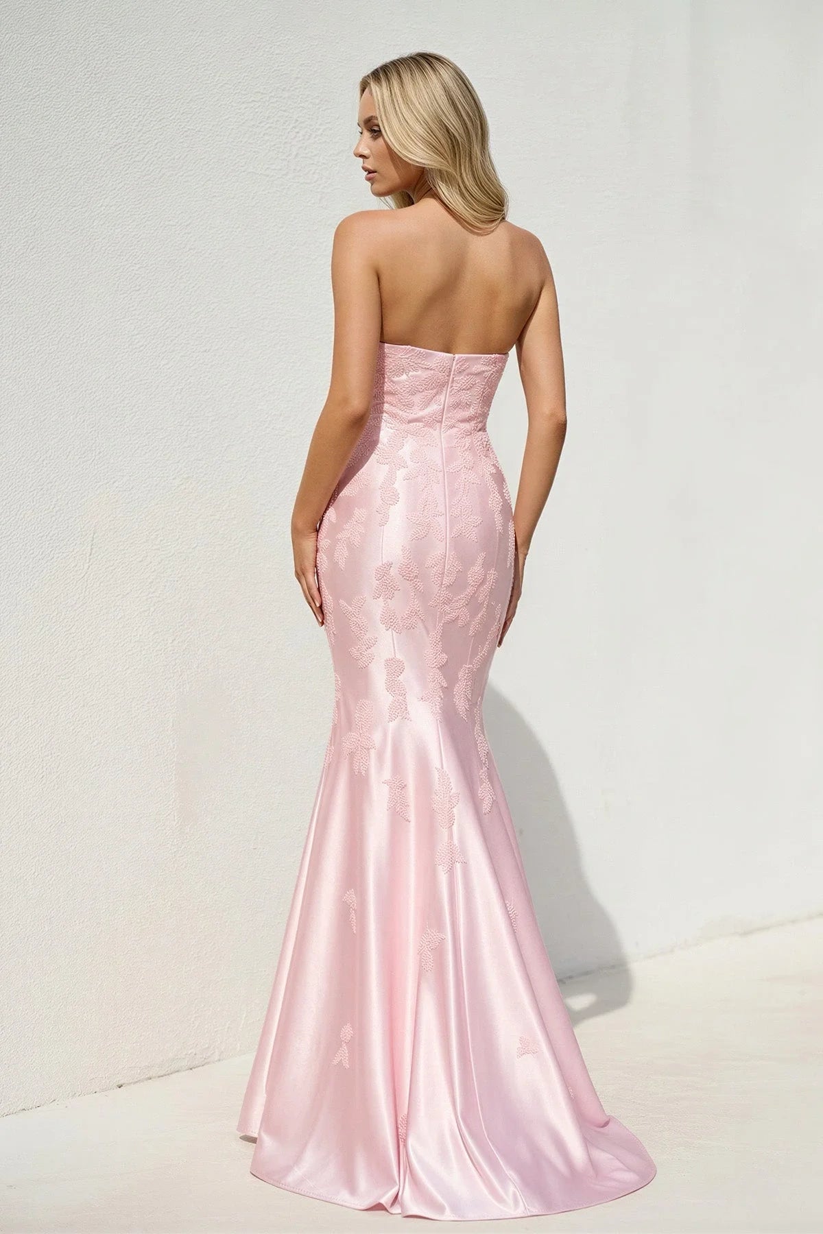 Elegant Strapless Sweetheart Floral Embroidered Mermaid Maxi Prom Dress For Formal Evening Bridal