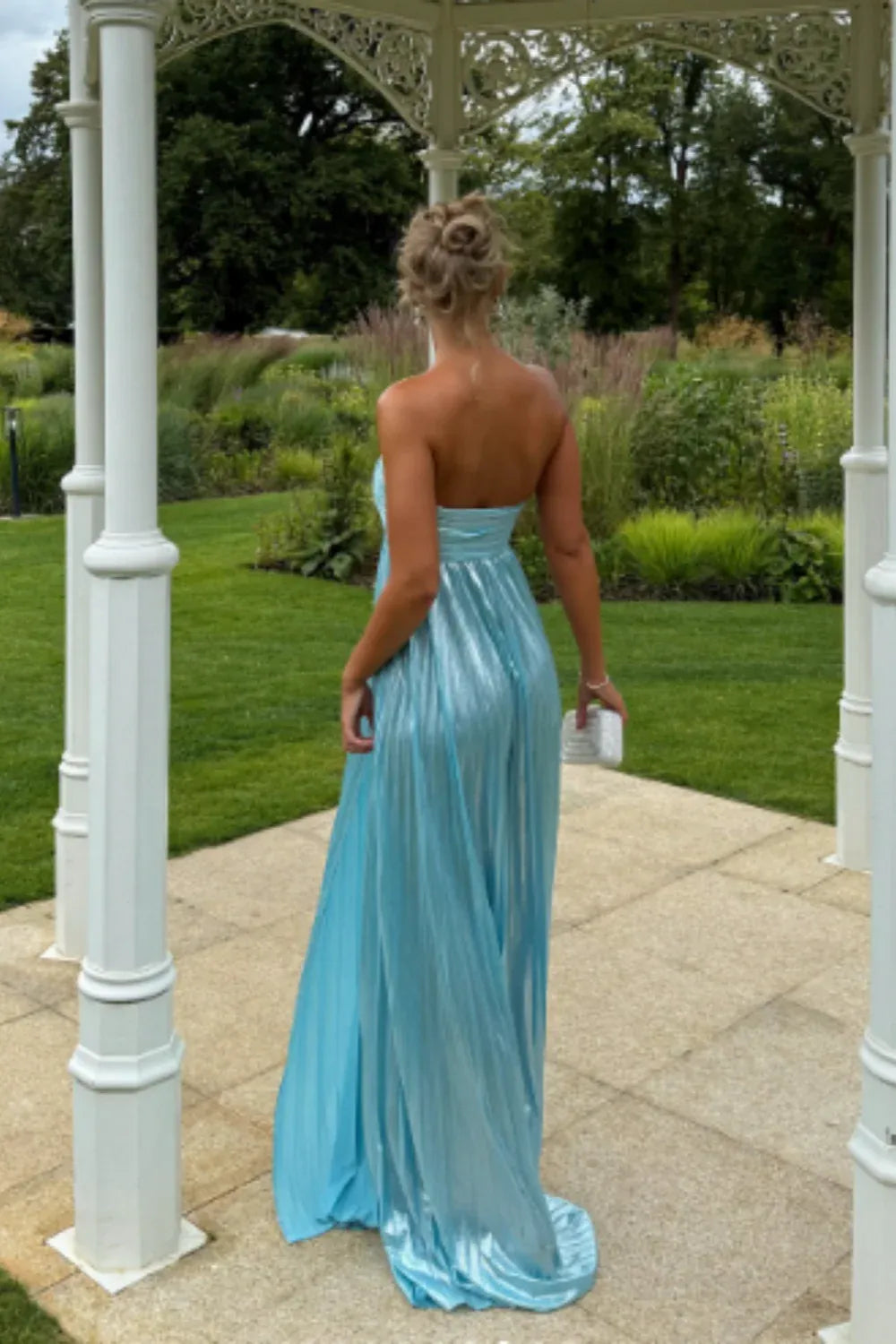 Elegant Strapless Sweetheart Pleated Metallic Satin A-Line Maxi Prom Dress with Train