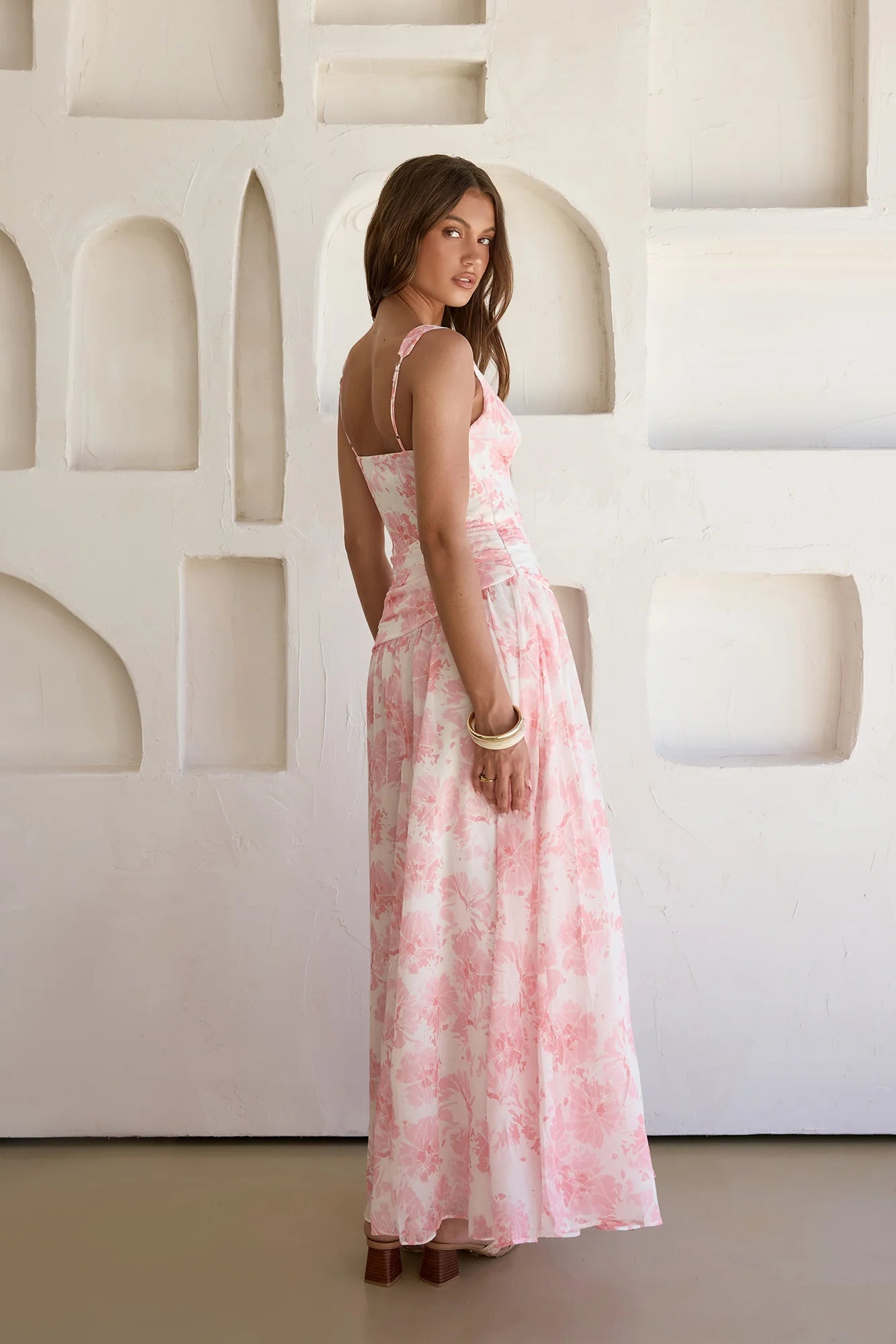 Elegant V Neck Adjustable Strap Floral Print Cutout Waist Maxi Prom Dress For Formal Evening Wedding Guest Bridesmaid Cocktail Party