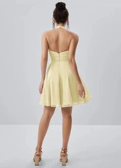 Elegant A-Line Halter V-Neck Sleeveless Pleated Pale Yellow Short Homecoming Dress