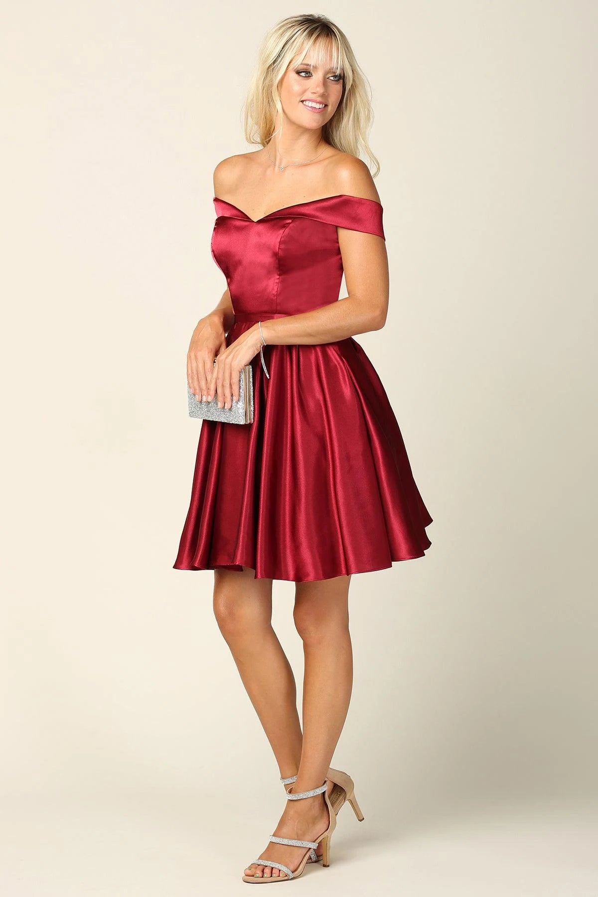 Elegant A-Line Off-Shoulder Pleated Corset Back Burgundy Short Homecoming Dress Women's