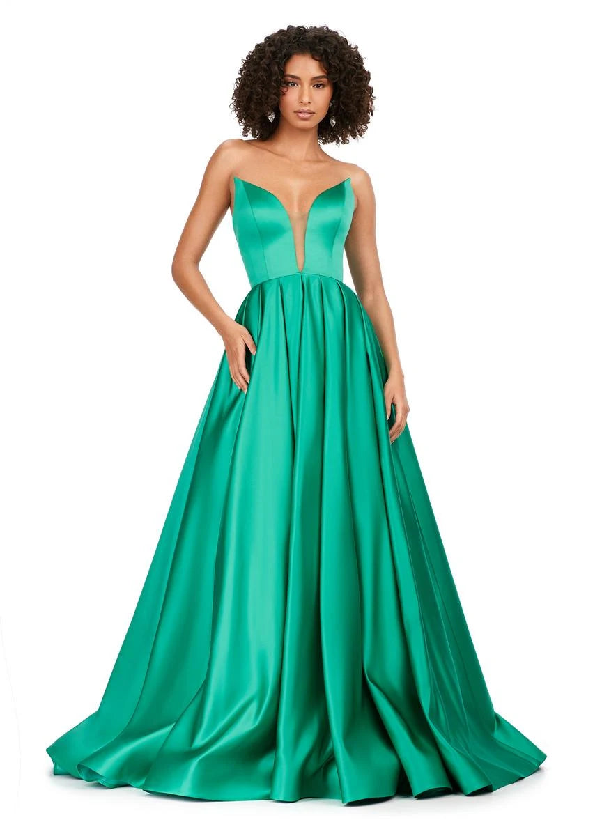 Elegant A-Line Plunging Sweetheart Sleeveless Emerald Green Floor-Length Prom Gown