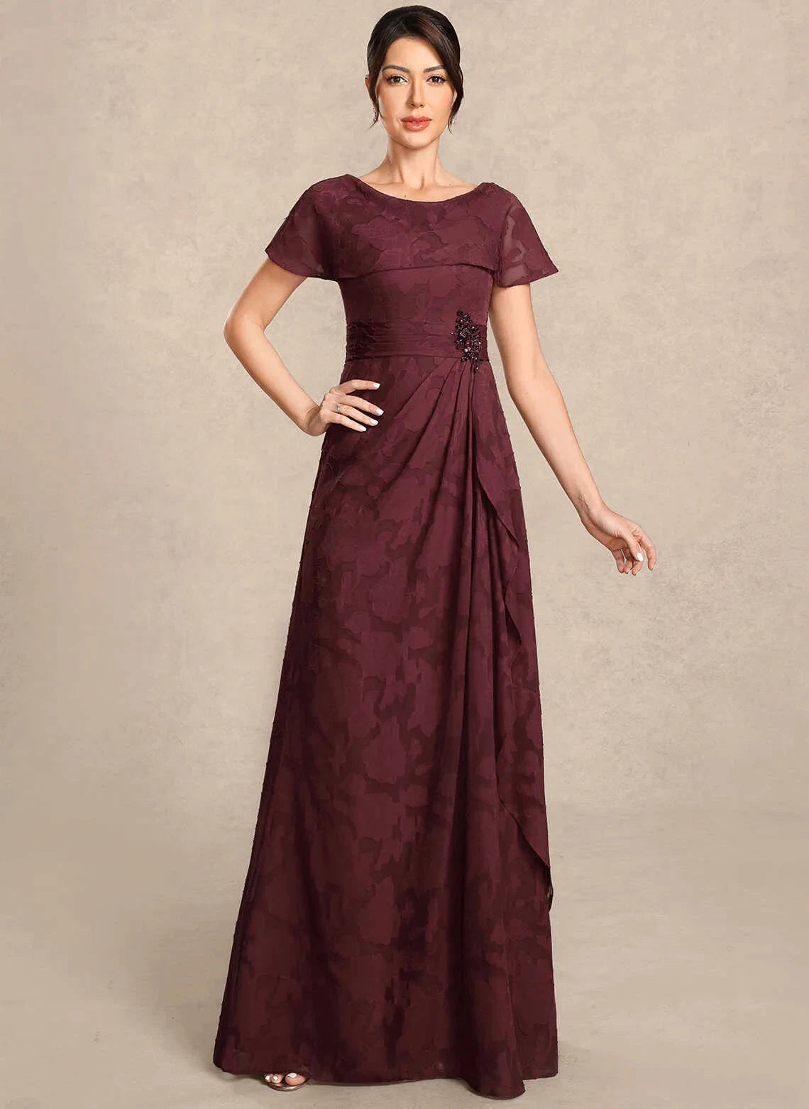 Elegant A-Line Scoop-Neck Short-Sleeve Pleated Beaded Burgundy Maxi Mother-of-the-Bride Dress Women Gown
