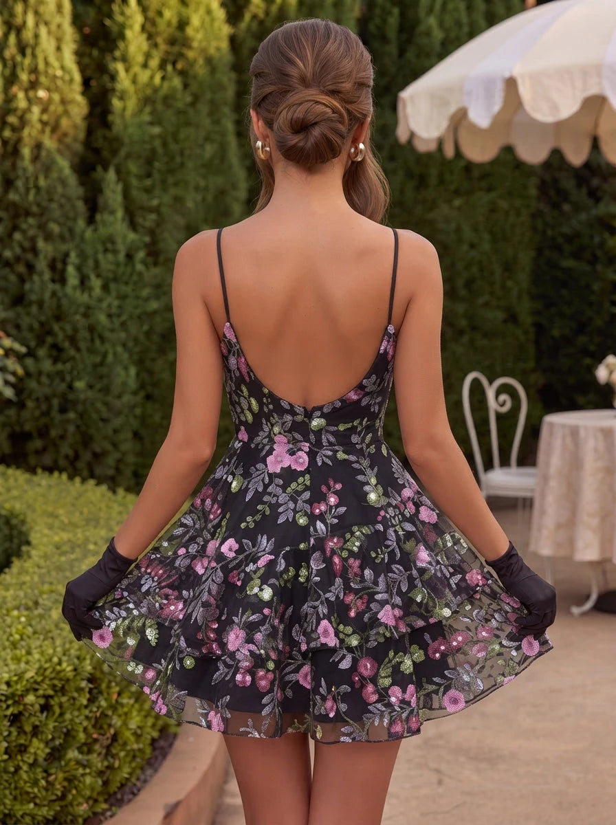 Elegant A-Line Spaghetti Strap Sleeveless Floral Sequin Black Short Homecoming Women's Dress