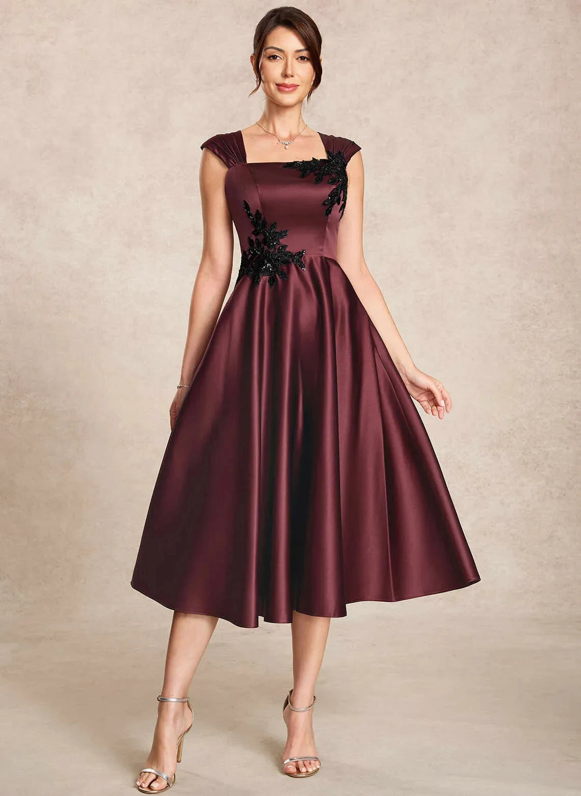 Elegant A-Line Square Neck Cap Sleeve Embroidered Burgundy Midi Mother of the Bride Dress Women Gown