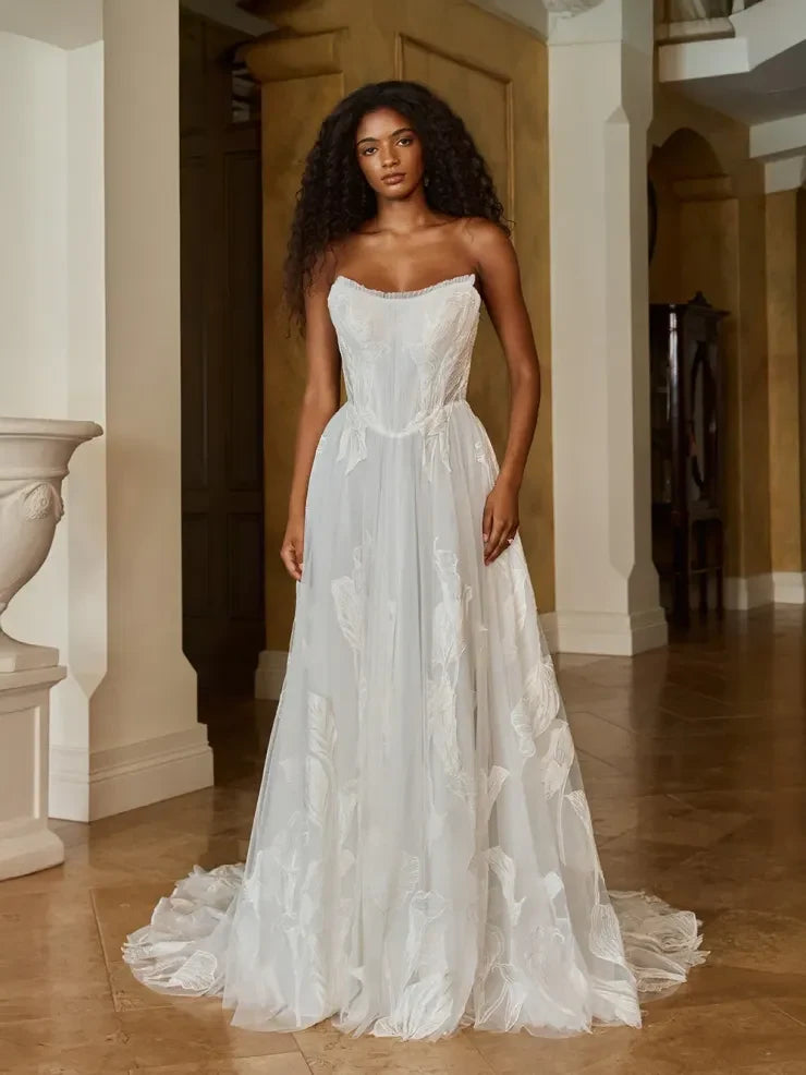 Elegant A-Line Strapless Floral Applique White Floor-Length Wedding Gown