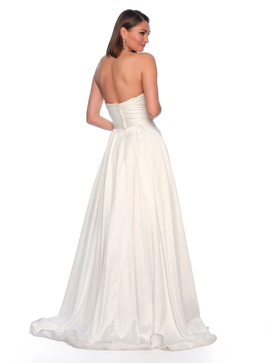 Elegant A-Line Strapless Pleated Pocketed Ivory Floor-Length Prom Dress Gown