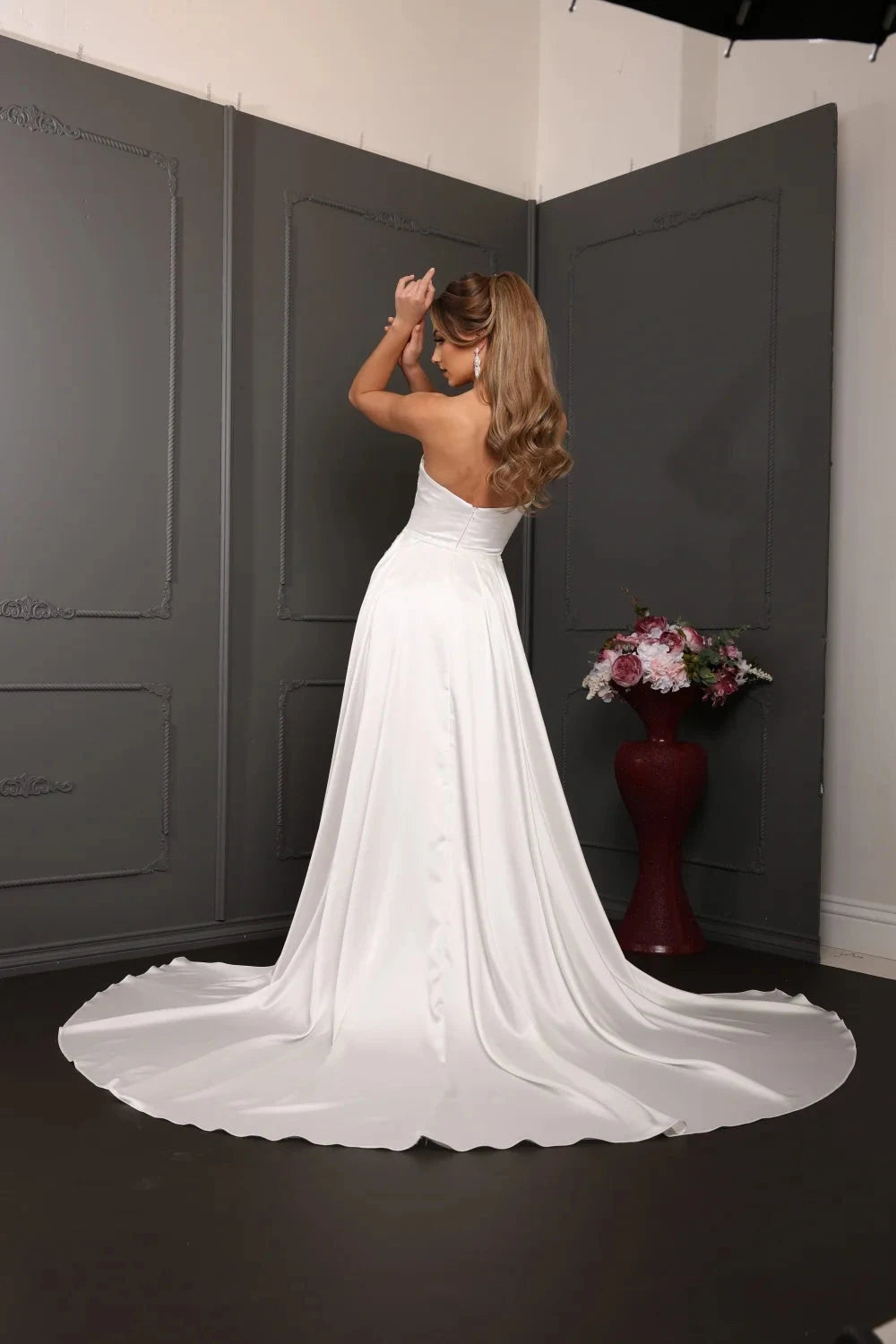 Elegant A-Line Strapless Ruched White Long Prom Dress for Women