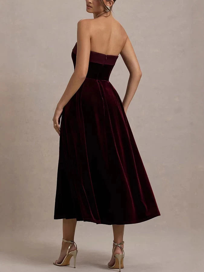 Elegant A-Line Strapless Sleeveless Wine Red Midi Prom Gown for Women