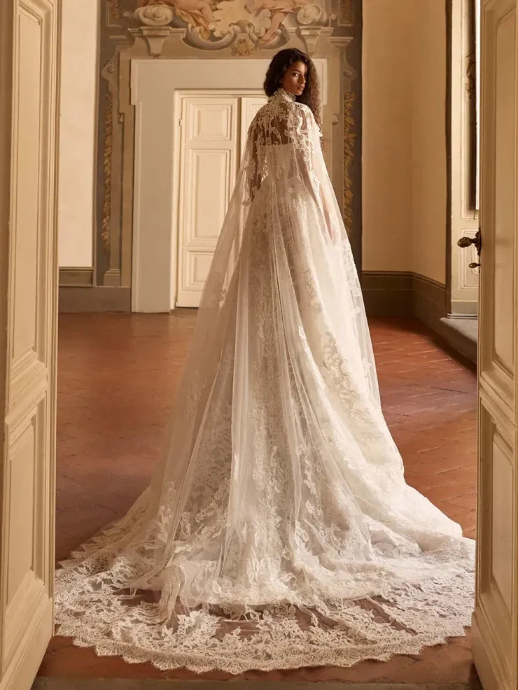 Elegant A-Line Sweetheart Corset Lace Ivory Floor-Length Bridal Wedding Gown