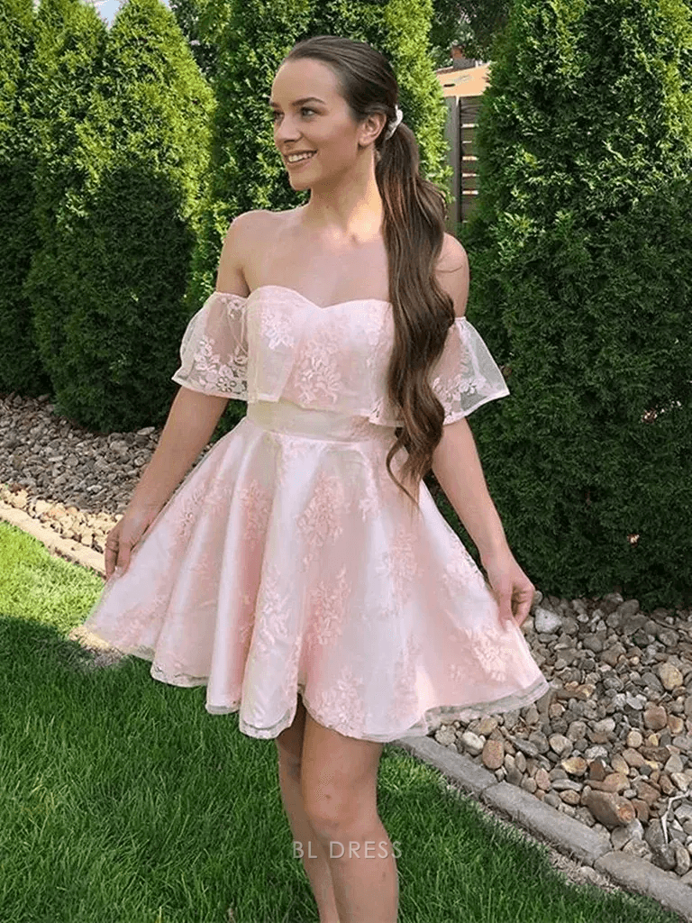 Elegant A-Line Sweetheart Off-Shoulder Ruffled Lace Blush Short Homecoming Dresses for Girls
