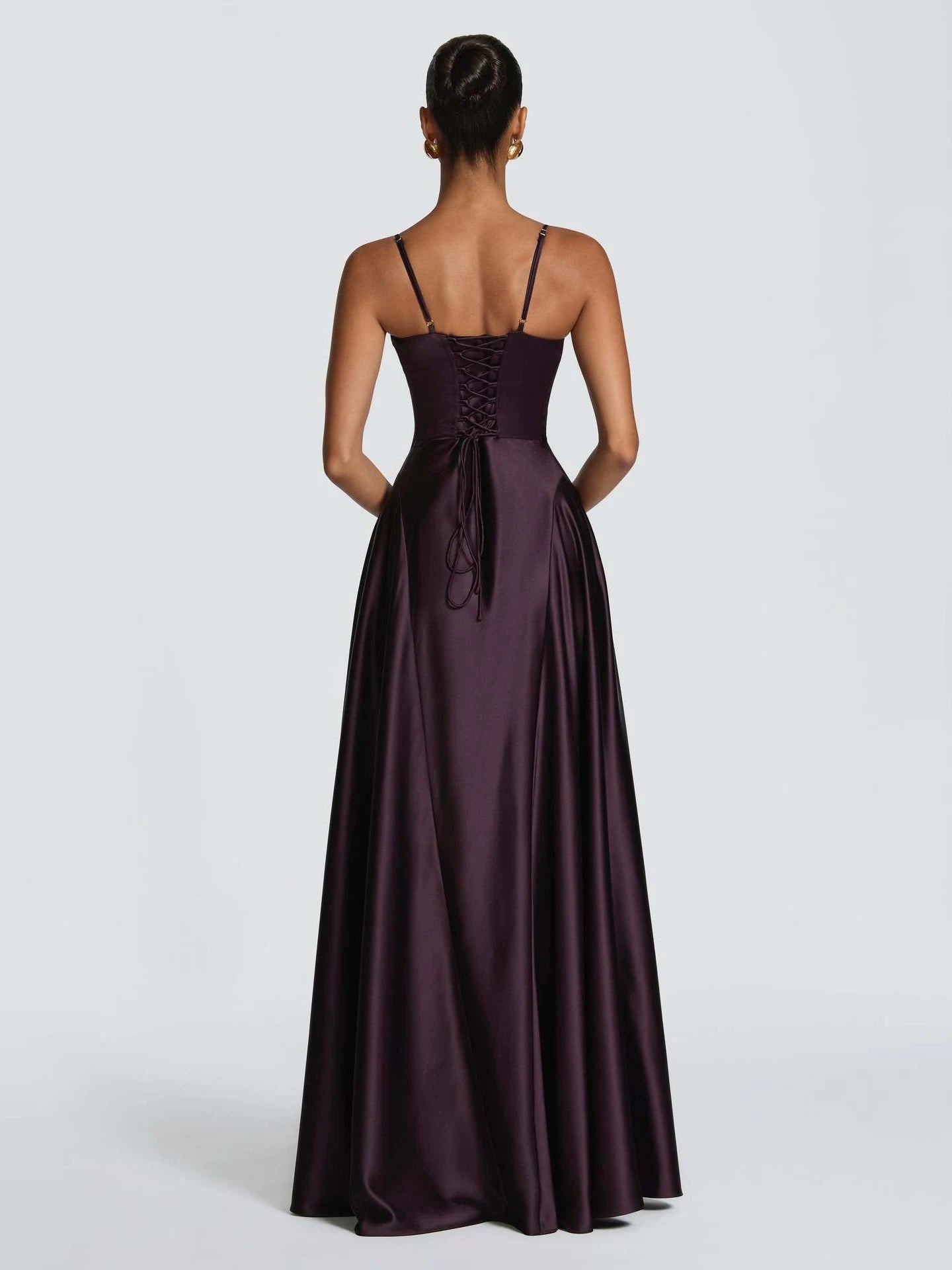 Elegant A-Line Sweetheart Sleeveless Corset-Back Deep-Plum Floor-Length Prom Dress for Women