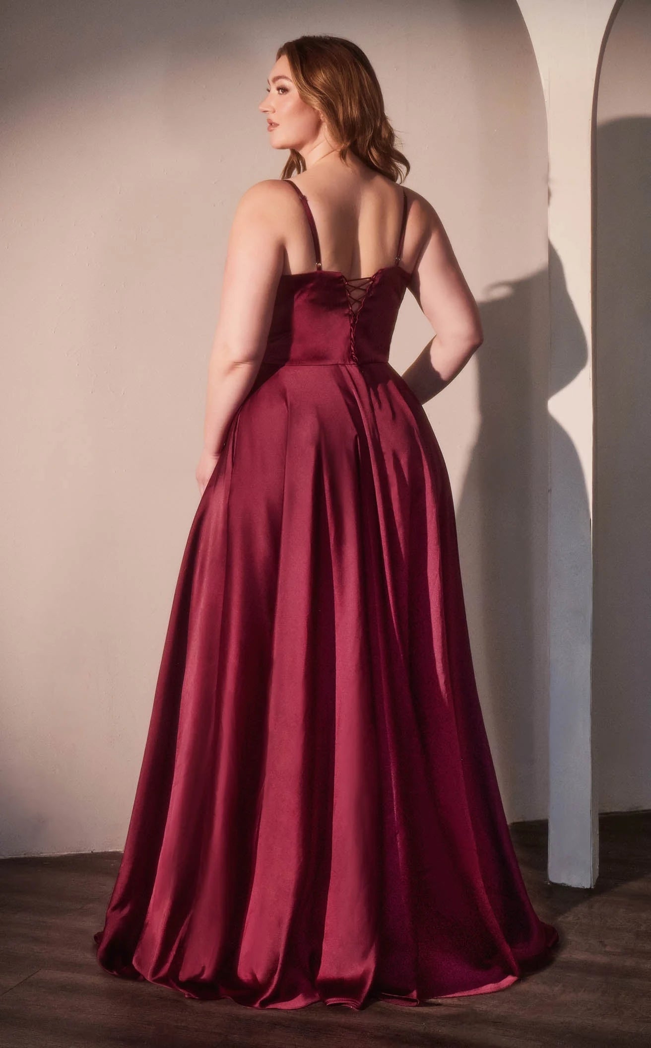 Elegant A-Line Sweetheart Sleeveless Corset Bodice Burgundy Floor-Length Prom Dresses Women's Gown