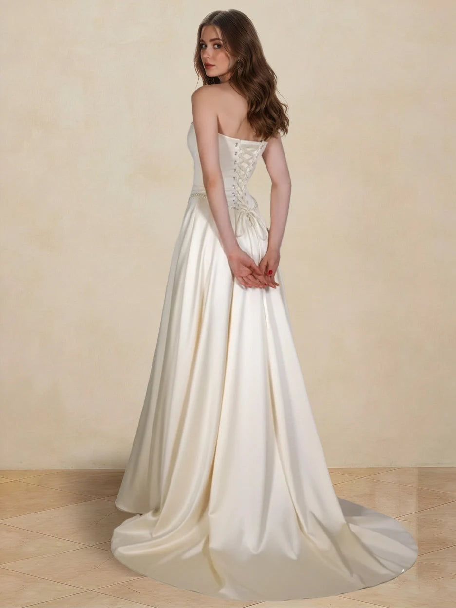 Elegant A-Line Sweetheart Sleeveless Corset Ivory Floor-Length Prom Gown