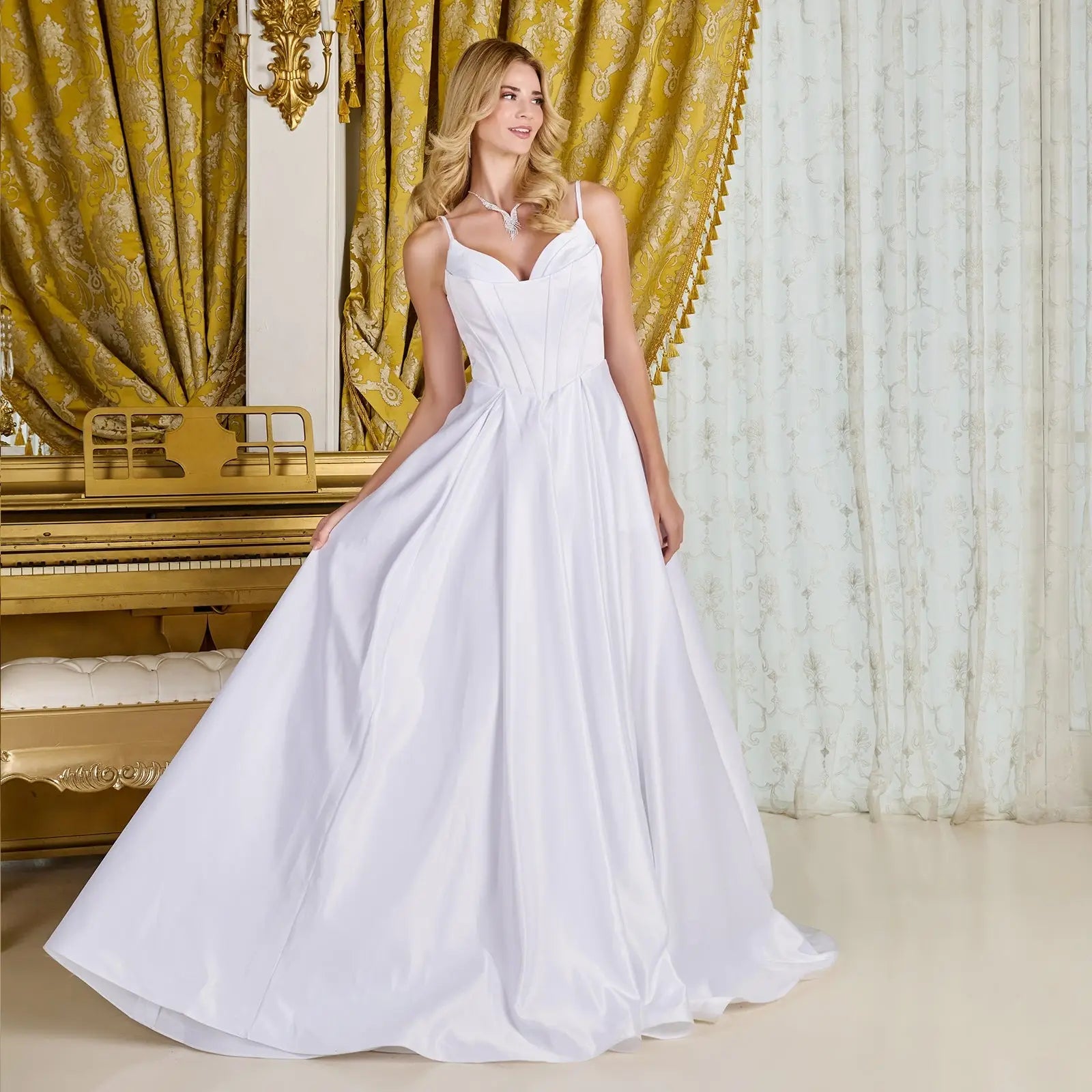 Elegant A-Line Sweetheart Sleeveless Corset White Floor-Length Prom Gown