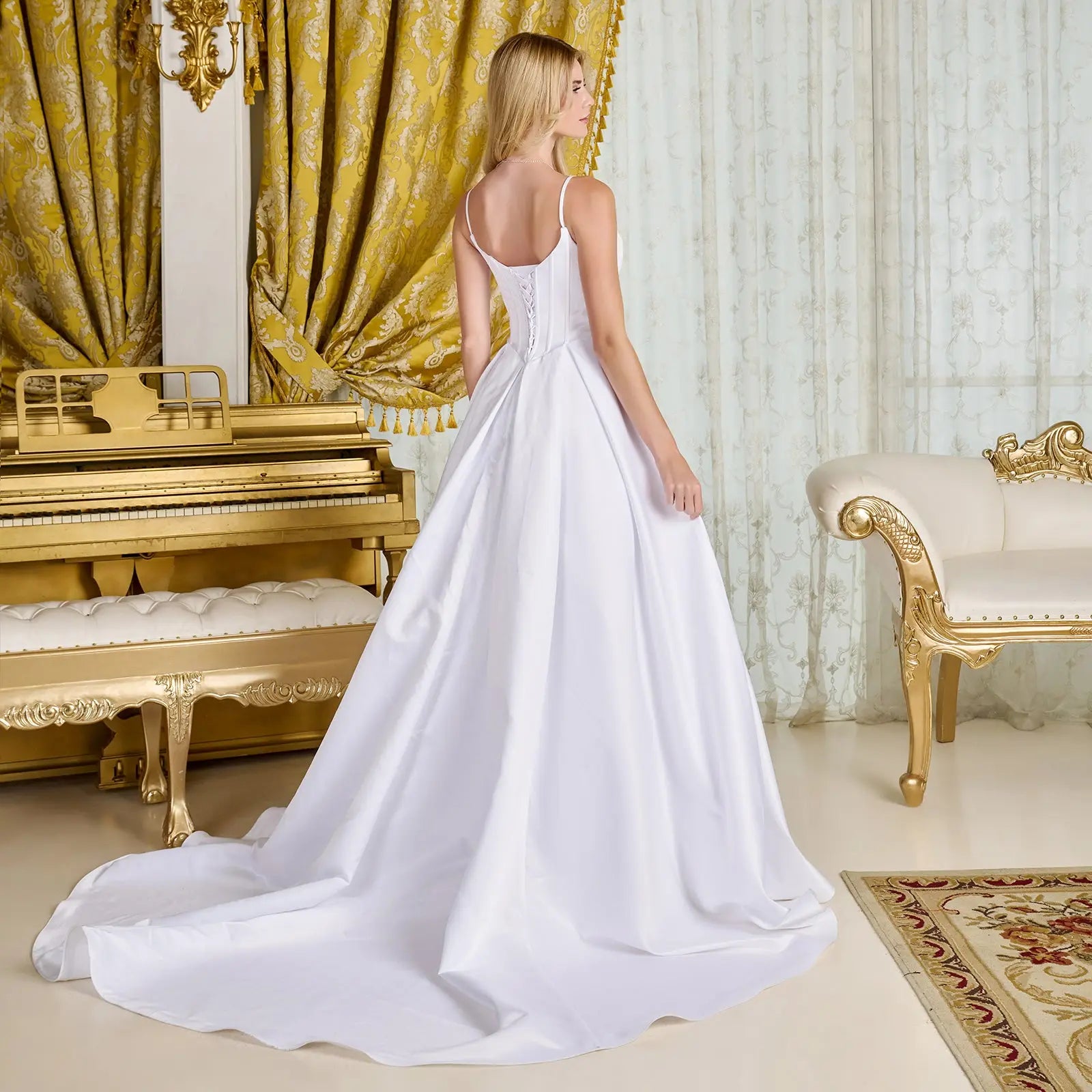 Elegant A-Line Sweetheart Sleeveless Corset White Floor-Length Prom Gown