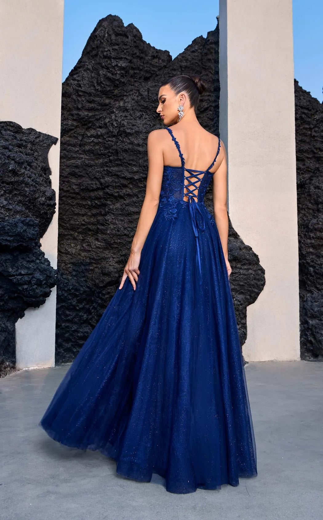 Elegant A-Line Sweetheart Sleeveless Embroidered Glitter Navy Blue Floor-Length Prom Gown