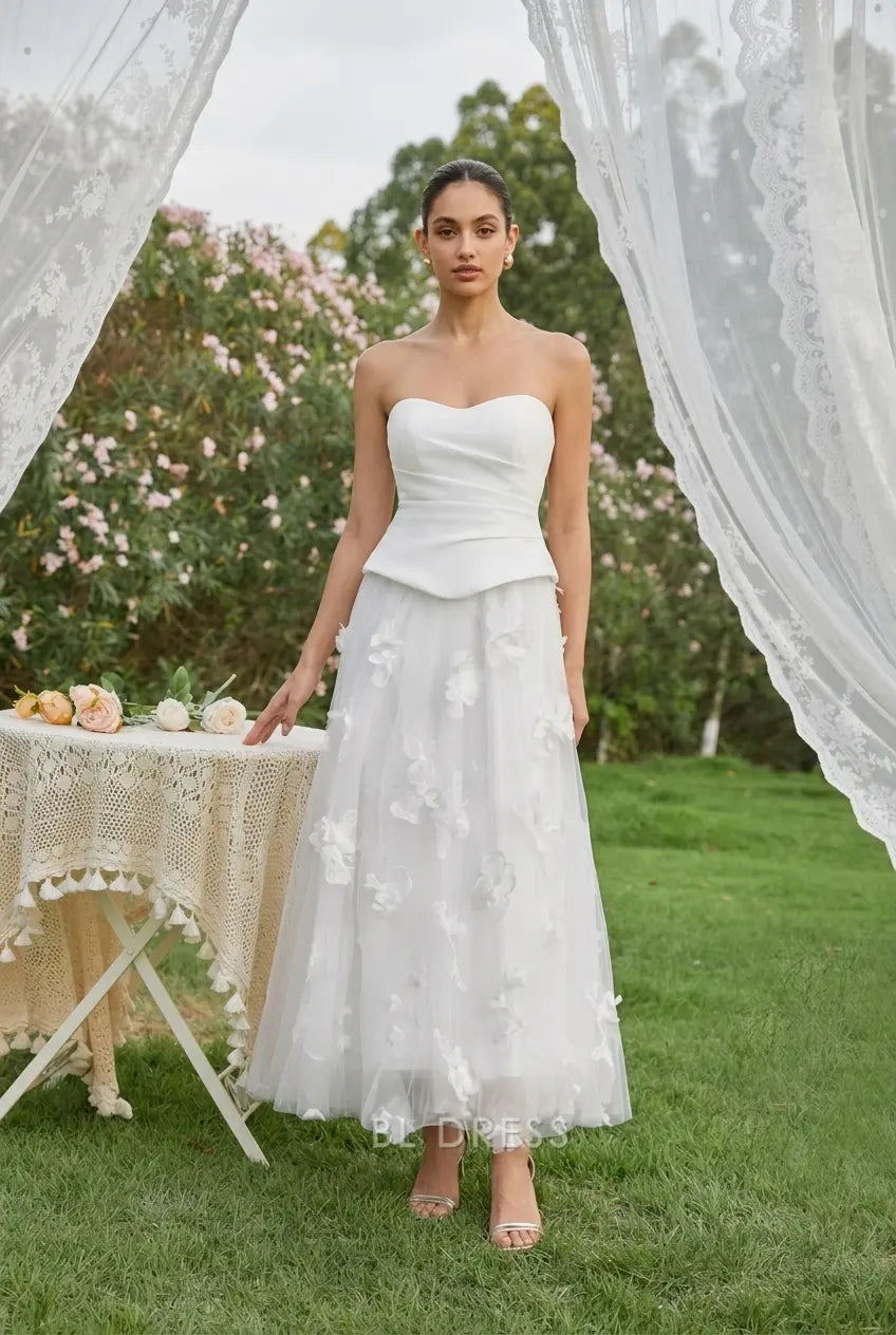 Elegant A-Line Sweetheart Sleeveless Floral Applique White Midi Prom Dress Women's Gown