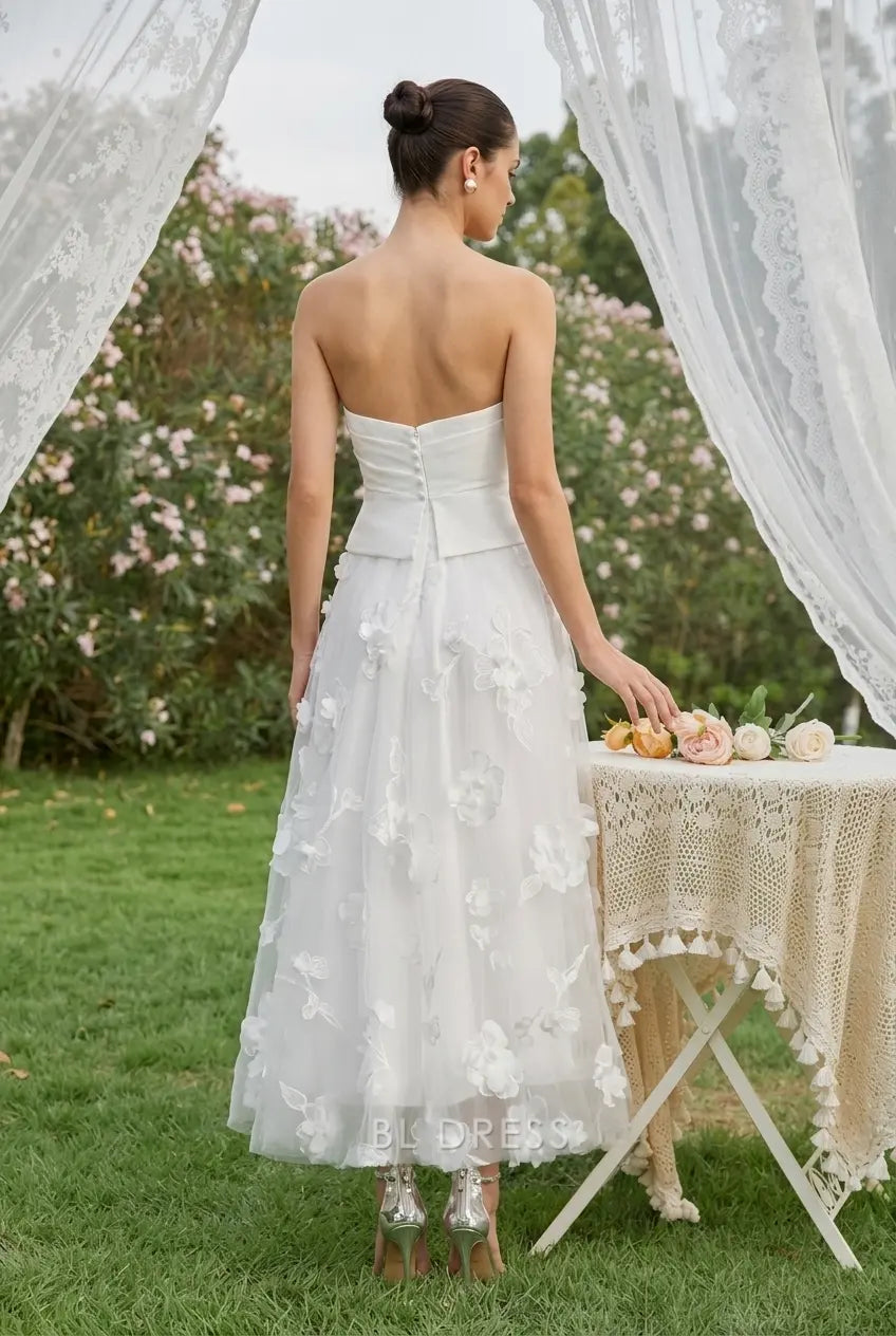 Elegant A-Line Sweetheart Sleeveless Floral Applique White Midi Prom Dress Women's Gown