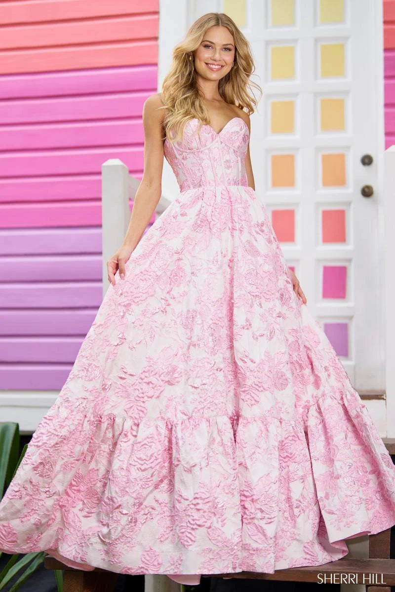 Elegant A-Line Sweetheart Sleeveless Floral Pink Long Prom Gown For Women