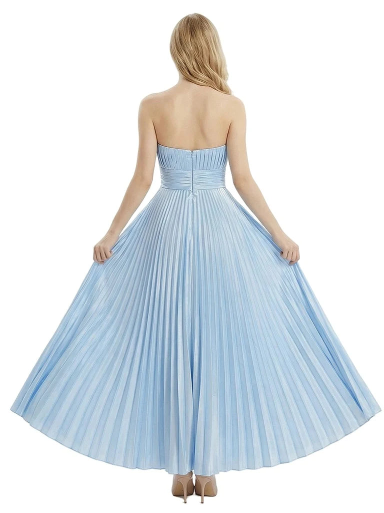 Elegant A-Line Sweetheart Sleeveless Pleated Light Blue Floor-Length Prom Dresses Gown