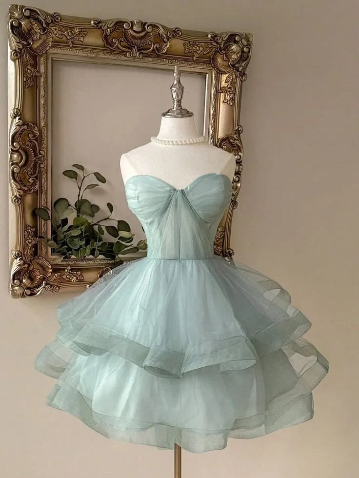 Elegant A-Line Sweetheart Sleeveless Tiered Ruffle Mint Green Short Homecoming Gown