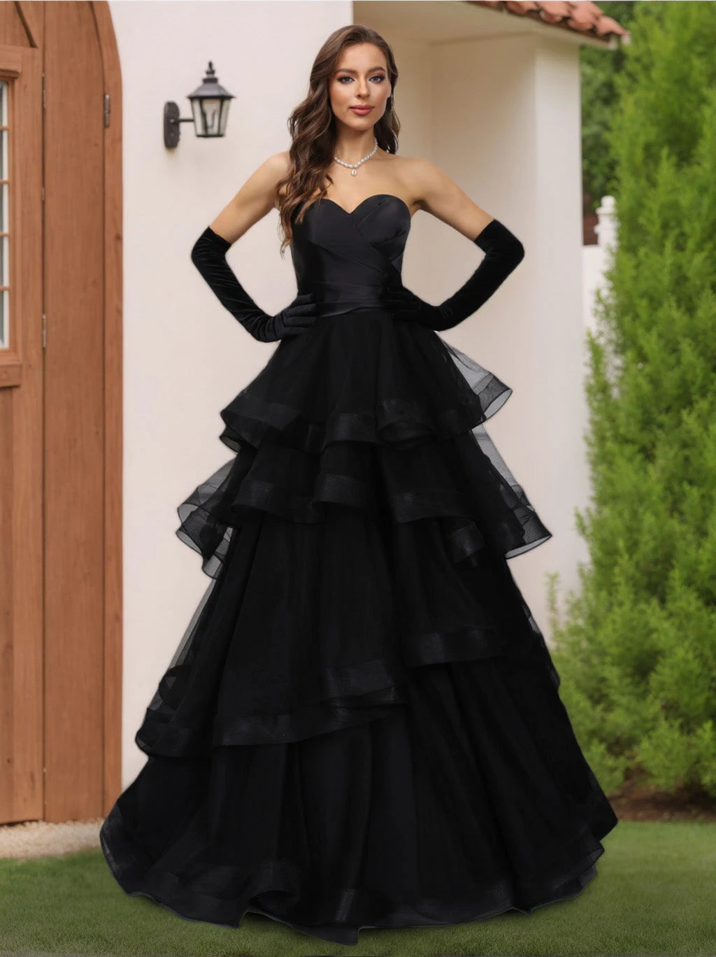 Elegant A-Line Sweetheart Tiered Ruffled Black Floor-Length Prom Dress