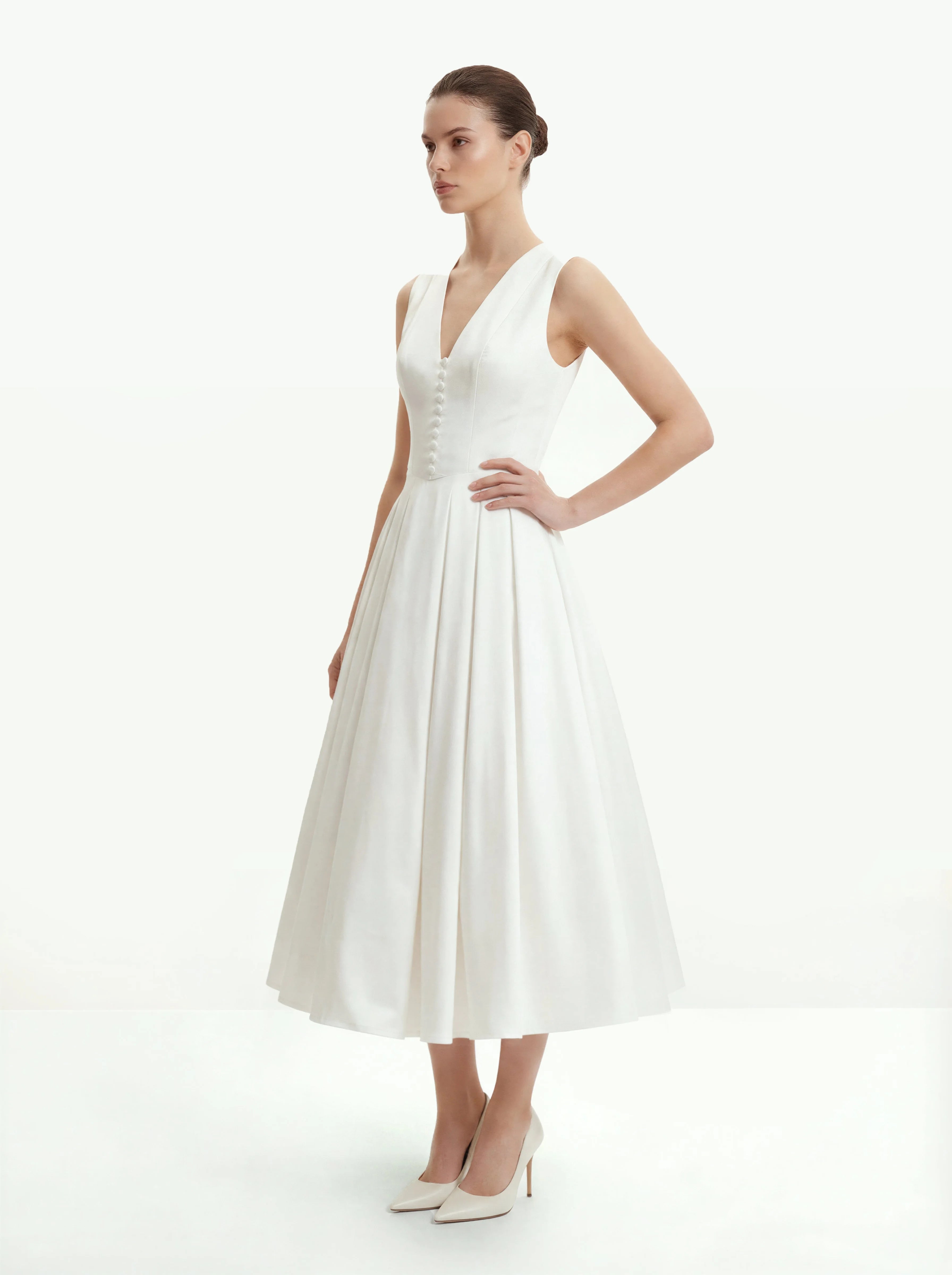 Elegant A-Line V-Neck Sleeveless Chic Sophisticated White Midi Prom Dresses Women's Gown
