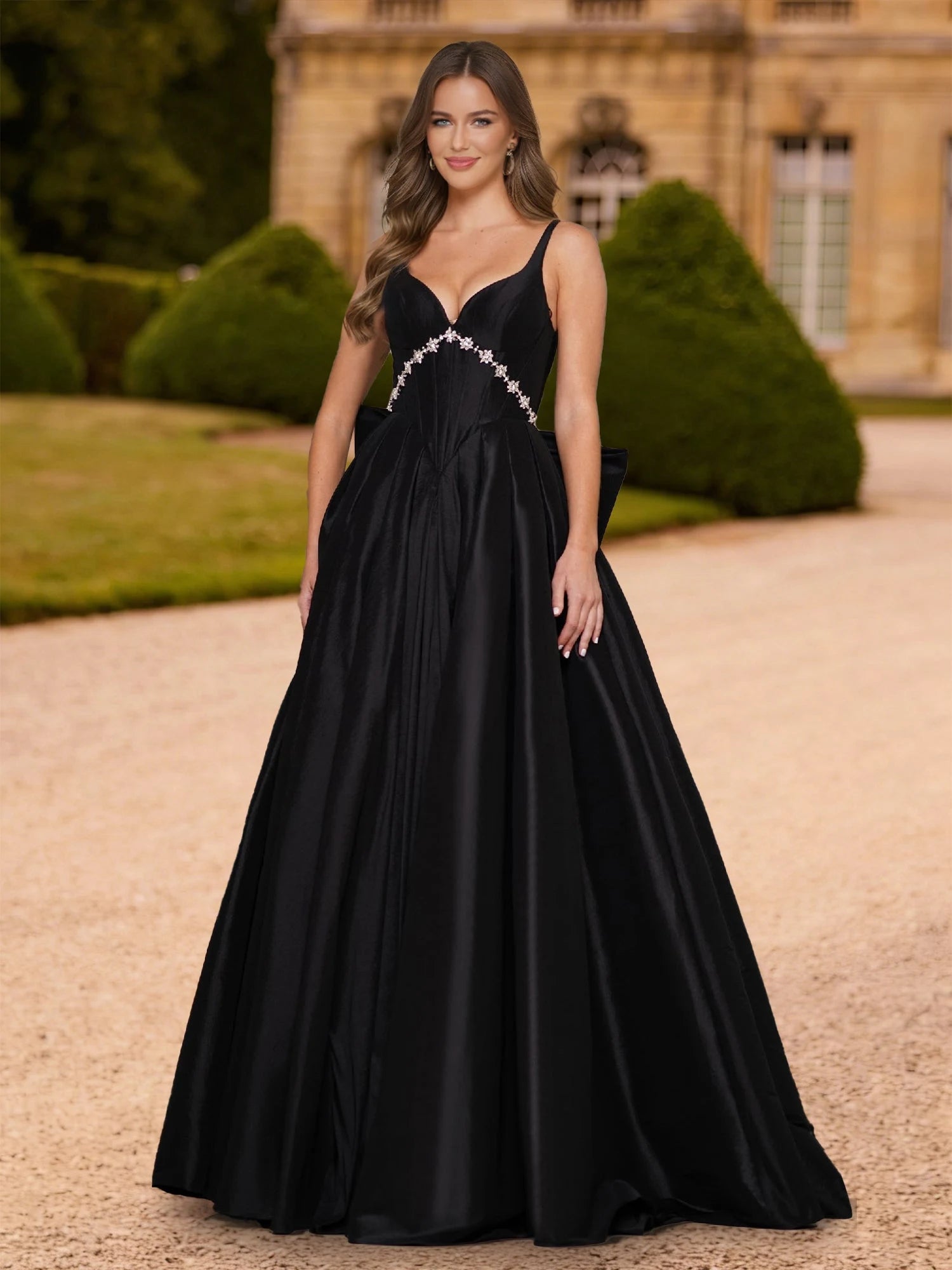 Elegant A-Line V-Neck Sleeveless Embellished Bow Back Black Floor-Length Prom Gown