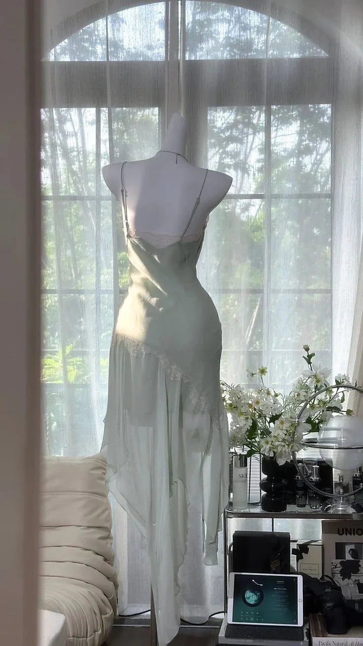 Elegant A-Line V-Neck Sleeveless Lace Trim Mint Green Asymmetrical Homecoming Dress