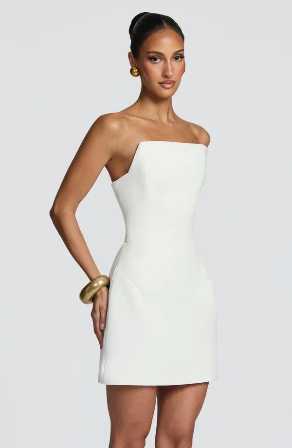 Elegant Bodycon Strapless Sleeveless Structured Ivory Mini Homecoming Dress Women's