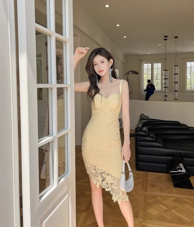 Elegant Bodycon Sweetheart Sleeveless Asymmetrical Lace Light Yellow Knee-Length Homecoming Dresses Women's Party
