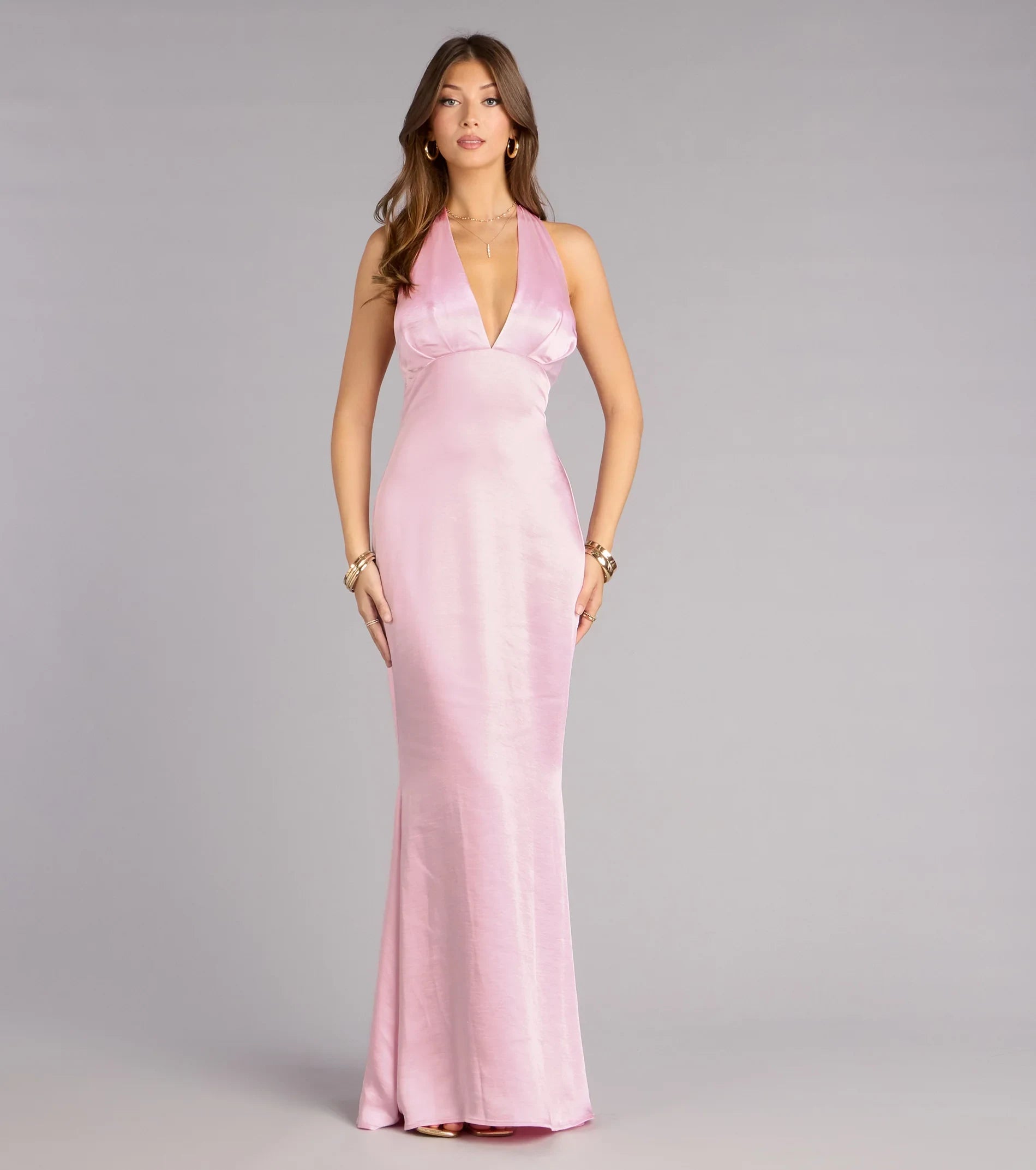 Elegant Column Halter V-Neck Sleeveless Backless Pink Floor-Length Prom Gown
