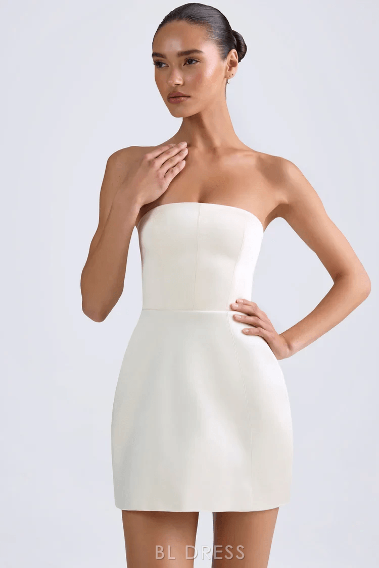 Elegant Fitted Strapless Sleeveless Modern Chic Ivory Mini Homecoming Dress Women's