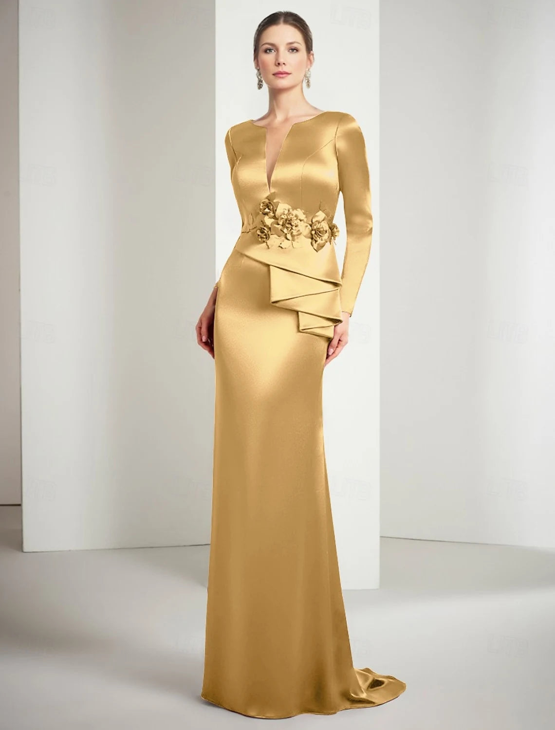 Elegant Fitted V-Neck Long Sleeve Draped Gold Floor-Length Evening Gown
