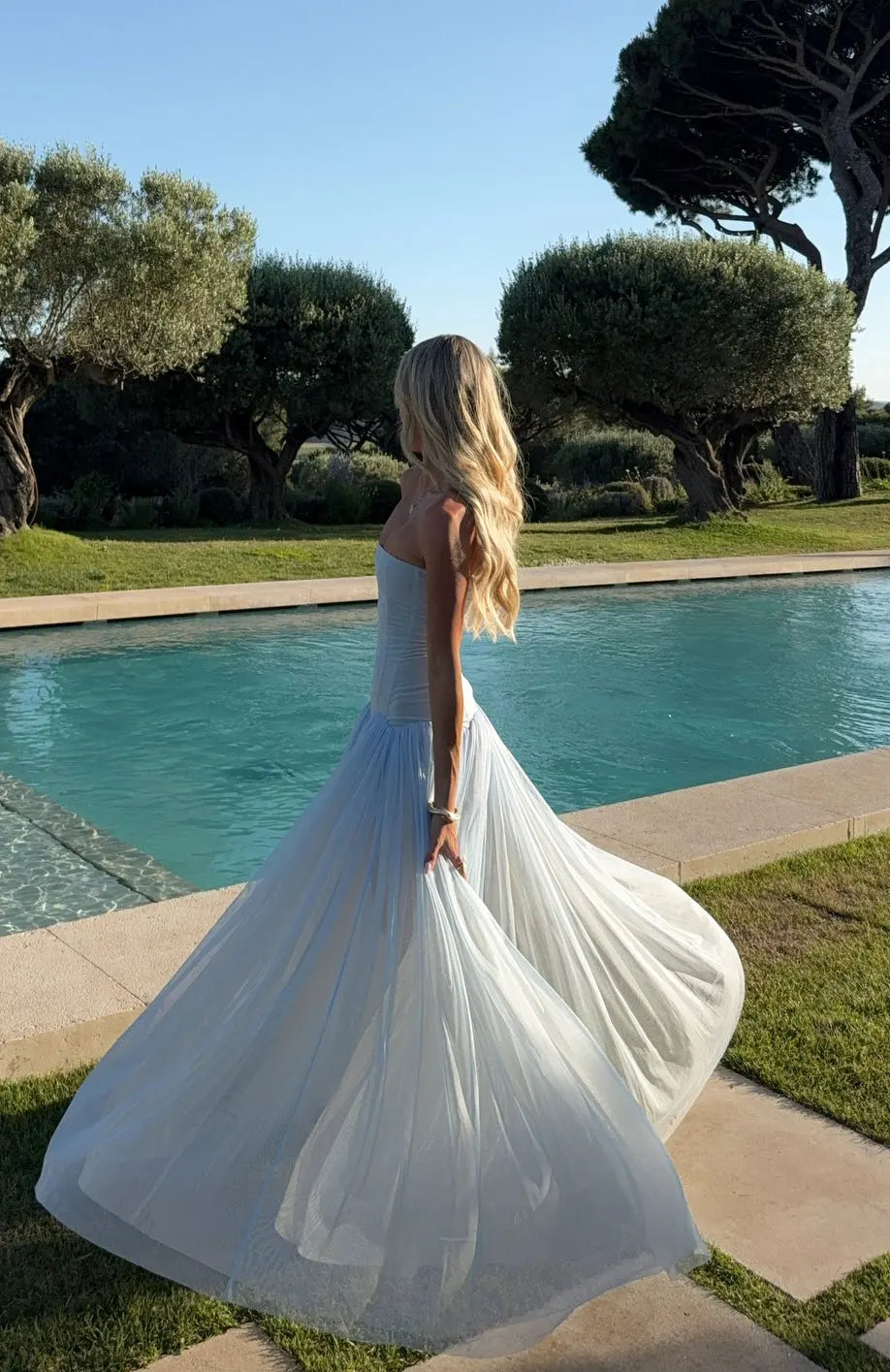 Elegant Flowing Strapless A-Line Chic Dreamy Light Blue Floor-Length Prom Dress