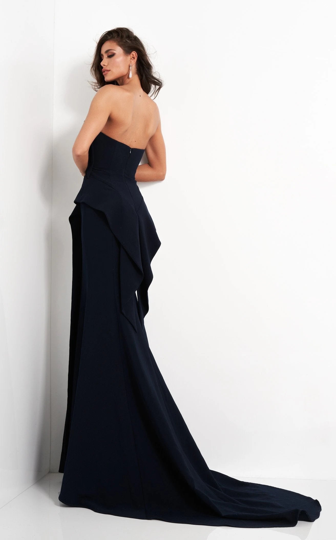 Elegant Glamorous Mermaid Strapless Sleeveless Draped Peplum Navy Blue Floor-Length Prom Gown