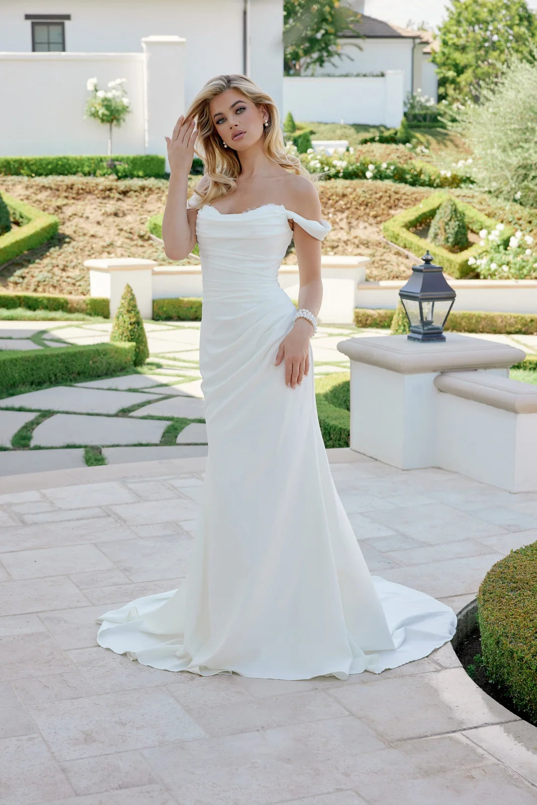 Elegant Mermaid Off-Shoulder Draped Ruched Ivory Floor-Length Prom Gown