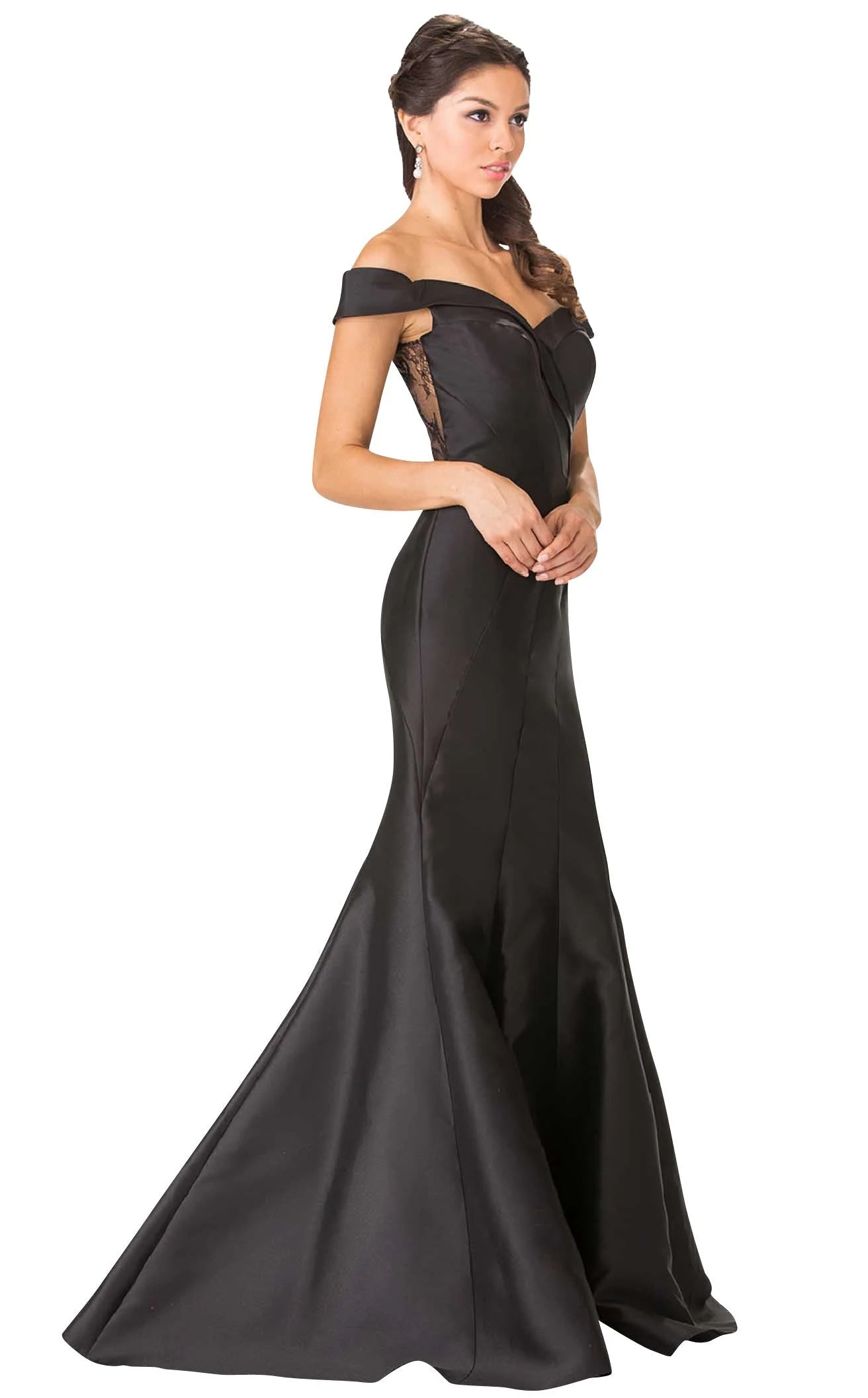 Elegant Mermaid Off-Shoulder Lace Back Black Floor-Length Prom Gown