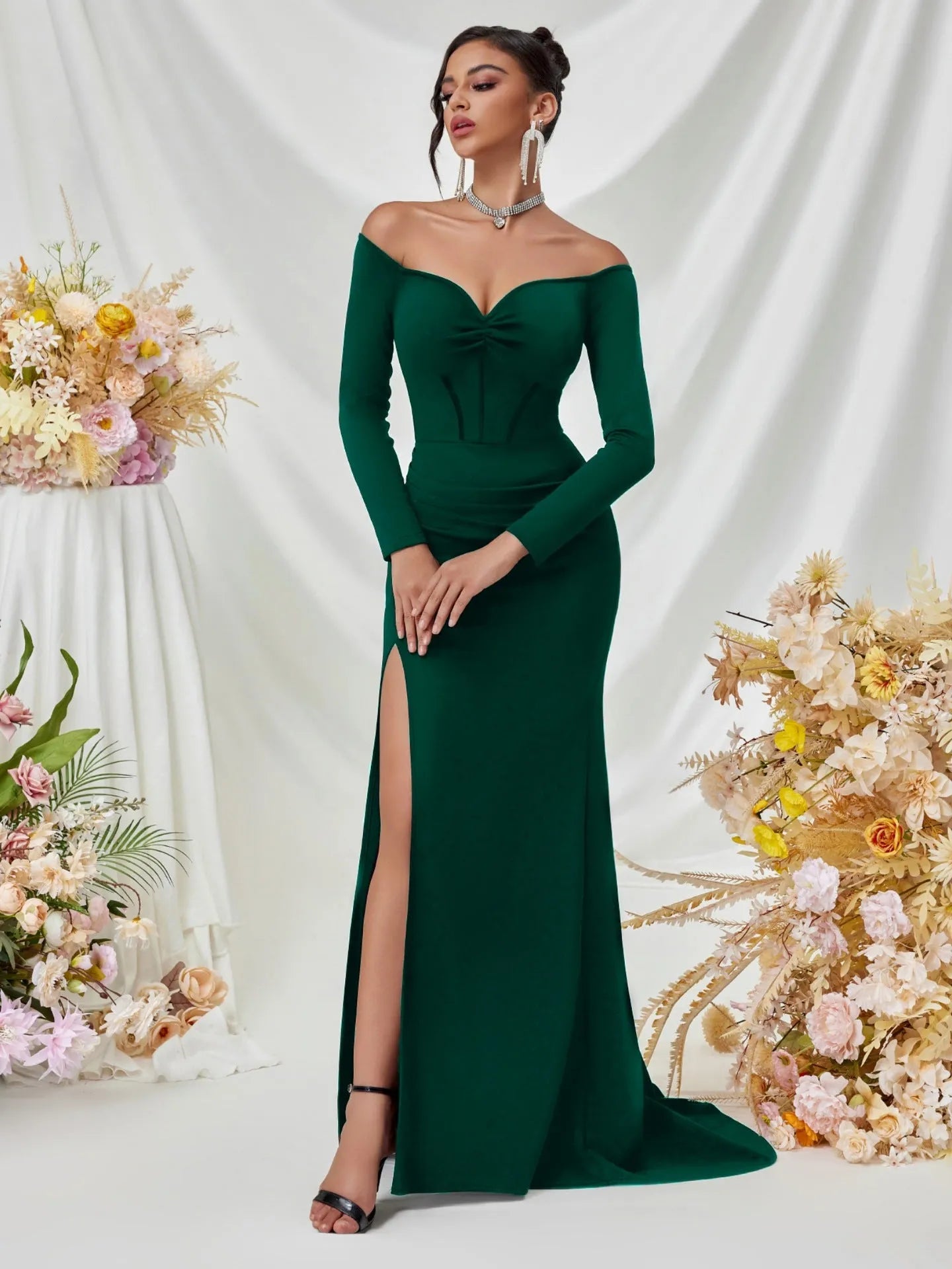 Elegant Mermaid Off-Shoulder Long Sleeve Glamorous Forest Green Floor-Length Prom Dress Women's Gown